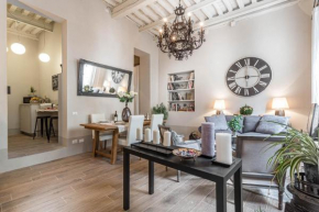 Casa Janca, Find sanctuary at extraordinary rates! Luxury Smart Apartment in Central Lucca